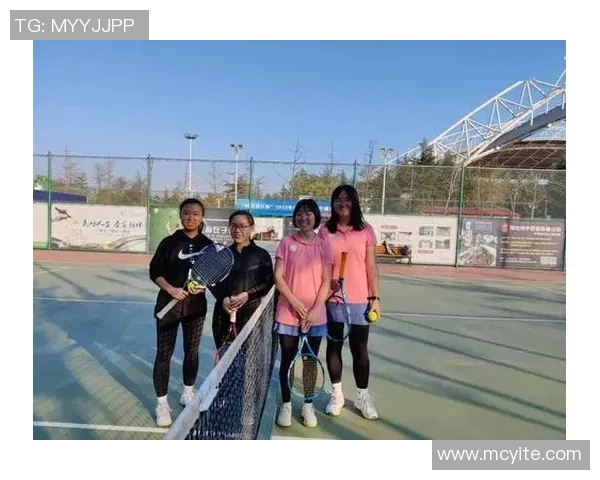 成都网球队在全国锦标赛积分榜上以83分稳居第一名，表现出色引人瞩目