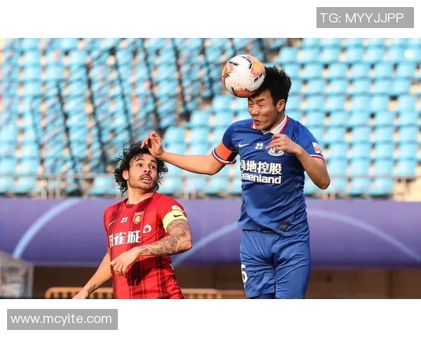 杨磊独家解析足球技战术与心态分享助你提升球场表现