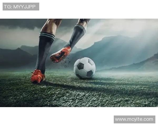 十二位足球巨星的拼图之旅揭示他们背后的故事与荣耀 十二位足球巨星的拼图之旅揭示他们背后的故事与荣耀