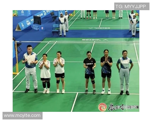 深圳羽毛球队创下羽毛球速度新纪录引领全国羽坛新风潮 深圳羽毛球队创下羽毛球速度新纪录引领全国羽坛新风潮